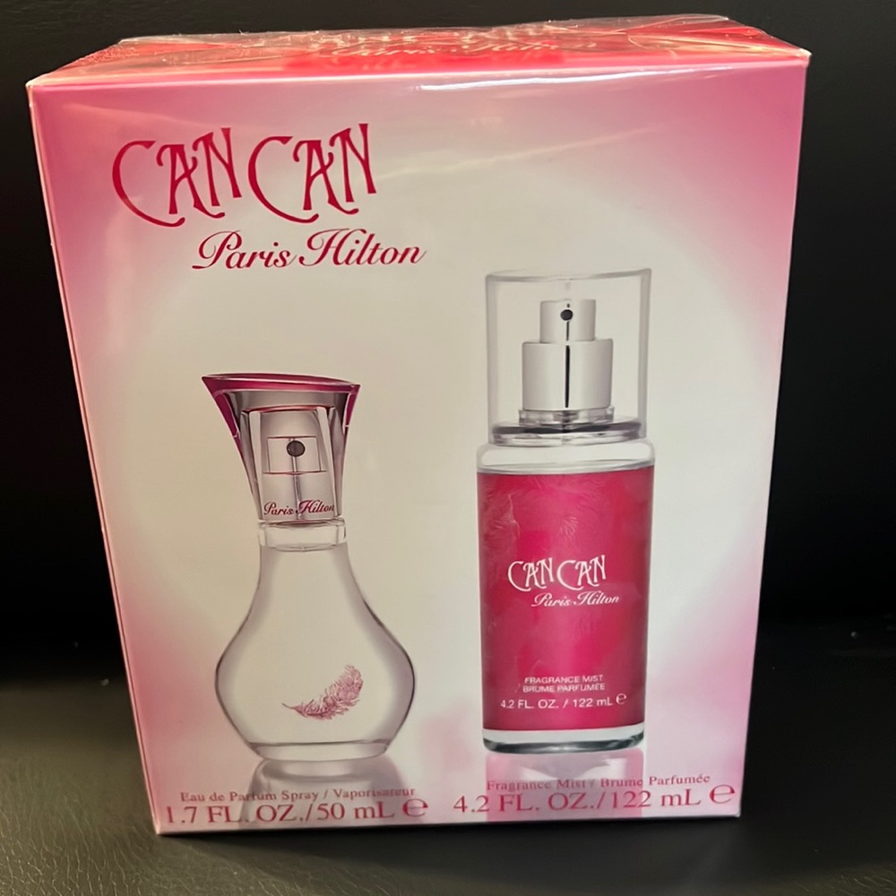 Can can by Paris Hilton set
